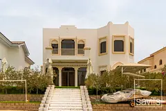 BEST LAYOUT I 5 BEDROOMS I EXTENDED PLOT