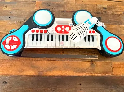 Kids electronic keyboard and cashier fro ELC