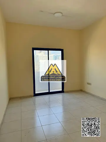 A spacious and functional apartment, ready for immediate occupancy, located in a prime location clo