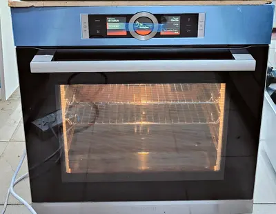 Bosch series 8 latest model brand new stock built-in electric oven 60cm