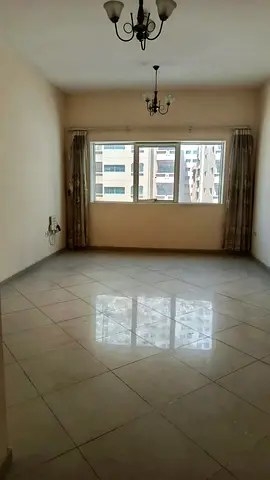 فرصة مميزة للإيجار السنوي – الشارقة | الخان ✨ سكن راقي بموقع استراتيجي قريب من كل شيء