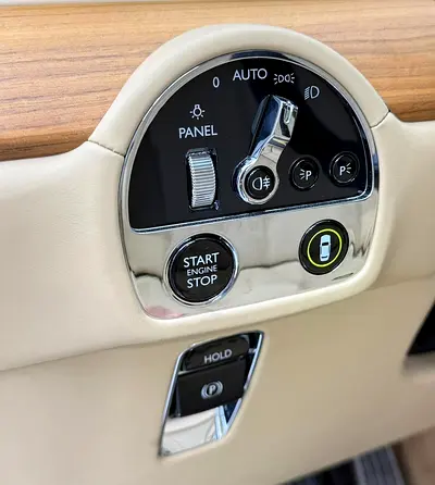 2022 ROLLS-ROYCE GHOST — миниатюра 14