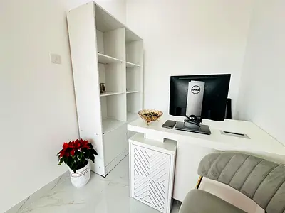 Beautiful Office | Direct from Landlord | Near to Metro Station