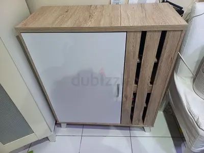 Show rack for sale 5 months old