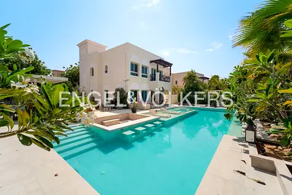 Upgraded Villa | Large Corner Plot | Private Pool
