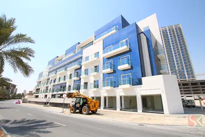 One Month Rent Free-Studio Flat Available