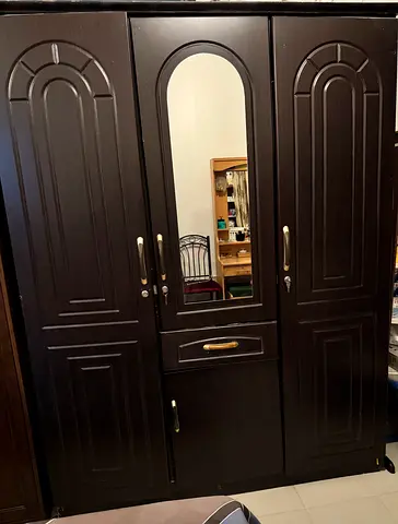 3-Door Cupboard with Mirror + Dressing table with small chair