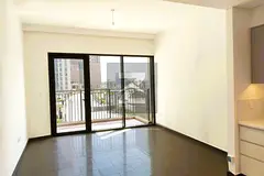 Vacant &amp; Unfurnished | Prime Location