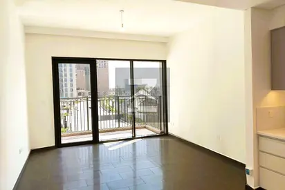 Vacant & Unfurnished | Prime Location