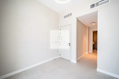 Close to Amneties | Maid Room | Single Row