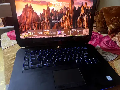 Alienware 15 R2 Gaming Laptop | i7 | 16GB RAM | GTX 970M | SSD | Good Condition