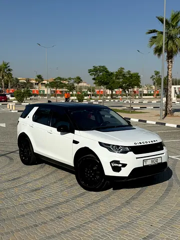 Land Rover Discovery Sport 2017 Model 3.0L Gcc specs 7 seater Si4