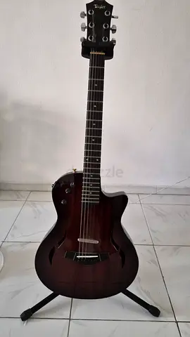 Taylor T5z Acoustic Electric Guitar