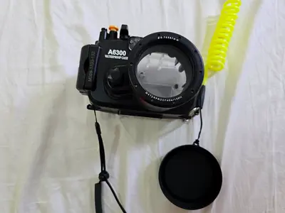 Underwater Waterproof Housing for Canon A6300 (with coiled lanyard)