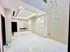Luxury villa in Al Yasmin, 4 bedrooms, registration fees included