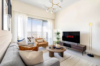 Stunning Canal Views | High floor| Flexible cheques | Chiller free