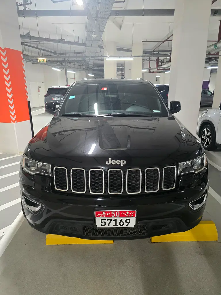 Jeep Grand Cherokee 2020 — photo 1 of 6