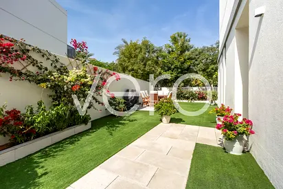 Vacant On Transfer | Large Plot | Pool Backing