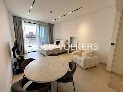 Furnished | Vacant | Full Canal Views