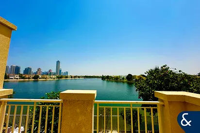 Lake views | Type BM | Maids | Open living
