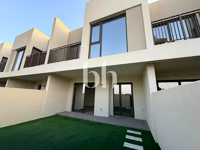 Prime Location | Vacant & Ready | Relaxed Living
