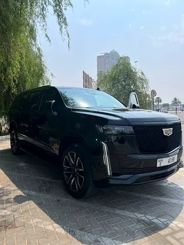 Cadillac Escalade long wheel base ESV