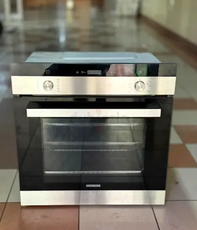 Siemens latest model iq500 built-in electric oven 60cm