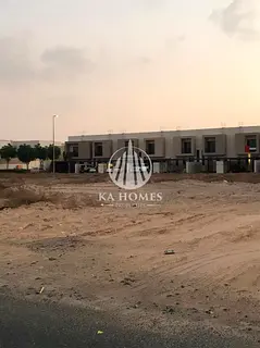 🔑Independent plot of land in Al-Hawshi, near Dubai exit | Very spacious area |