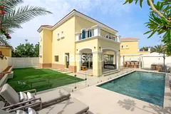 Fully Upgraded 4 Bed | Park Facing | Must See