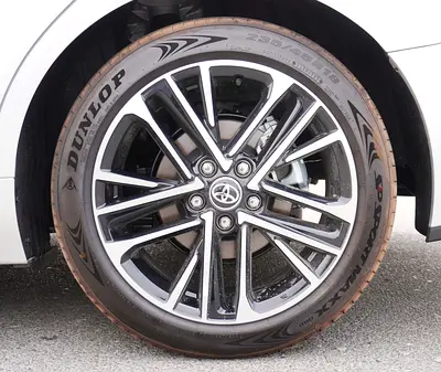 2025 Toyota CAMRY 照片 5