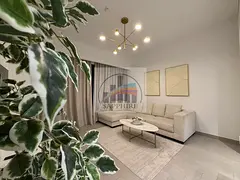 LUXUTY NEW BERKELEY PLACE TOWER NICELY FURNISHED ONE BHK WITH BALCONY CITY VIEW MIDDLE FLOOR AND PAR