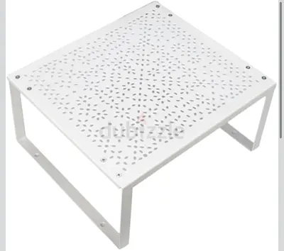 White Metal Decorative Side Table / Small Coffee Table