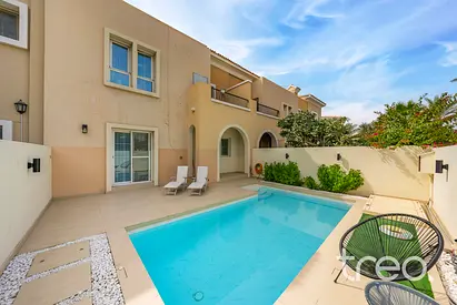 Fully Renovated | Private Pool | Single Row