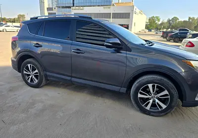 Rav4-Top option2017-XLE-Clean title-No accident-No repaint-Sunroof-Radar Naigation.Line assist.Camer