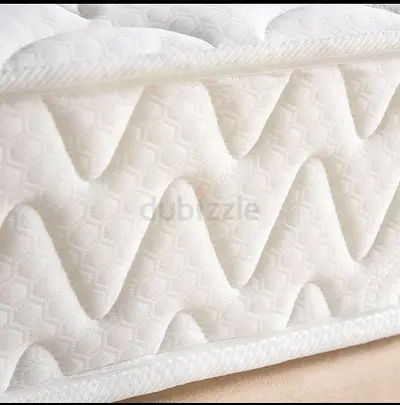 Comfortable Queen Mattress - Good Condition 160*200
