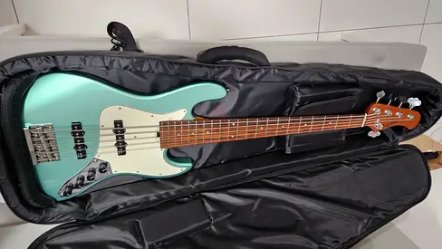 For Sale: Sadowsky Metroexpress 5string Bass ( Morado Fingerboard )
