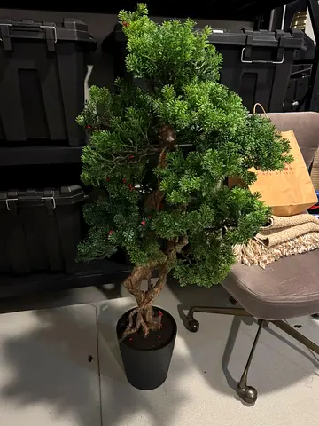 Decorative tree