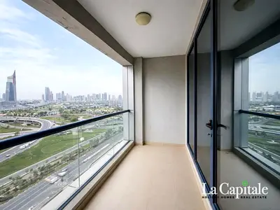 READY TO MOVE | MARINA VIEW | WELL-MAINTAINED