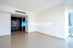 Spacious Apartment |Prime Location | Sea view