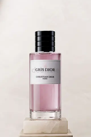 Christian Dior Gris Dior Eau de Parfum bottle - 100ml