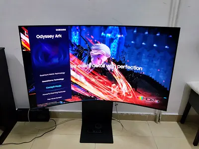 The Samsung Odyssey Ark 55-inch (model S55BG970NM / LS55BG970NMXUE) is a premium, 1000R curved gamin
