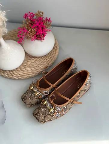 Gucci women shoes 👟