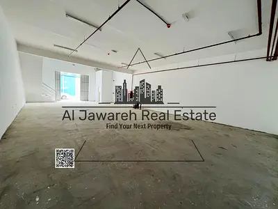 كود 3182 – مستودع للإيجار في منطقة الجرف 1 بعجمان، يتميز بموقع استراتيجي قريب من جميع الخدمات والطرق الرئيسية، مما يجعله خيارًا مثاليًا لمختلف الأنشطة
