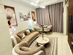 Road View | Fully Furnished | Higher Floor