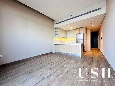 BRAND NEW STUDIO | FITTED KITCHEN | WITH PATIO