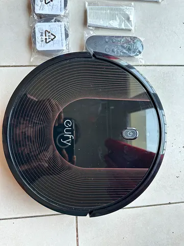 Eufy RoboVac 30C vaccume