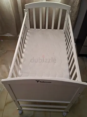 White Teknum Wooden Baby Crib with Mattress - Good Condition