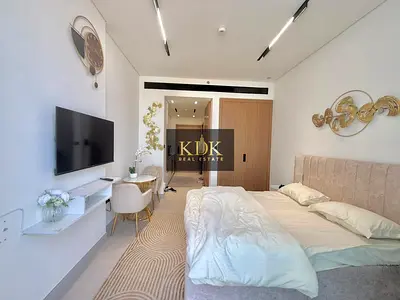 High Floor | Spacious | Vacant