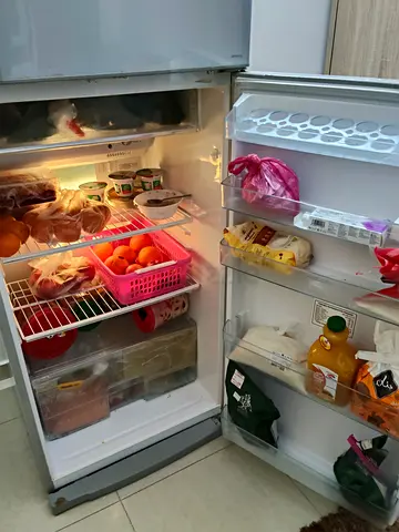 ثلاجة