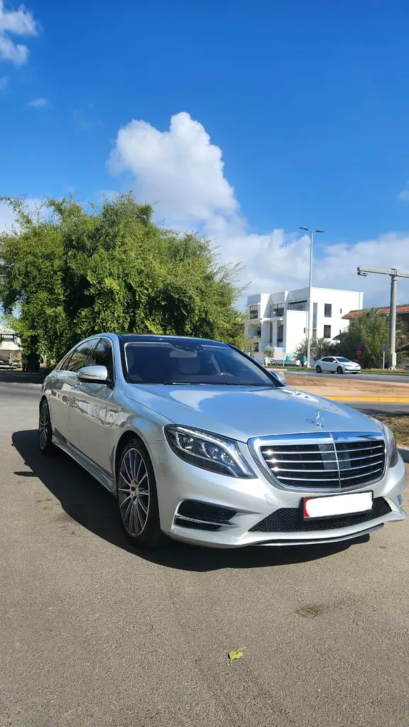 Mercedes-Benz S-Class 2016 — photo 1 of 10